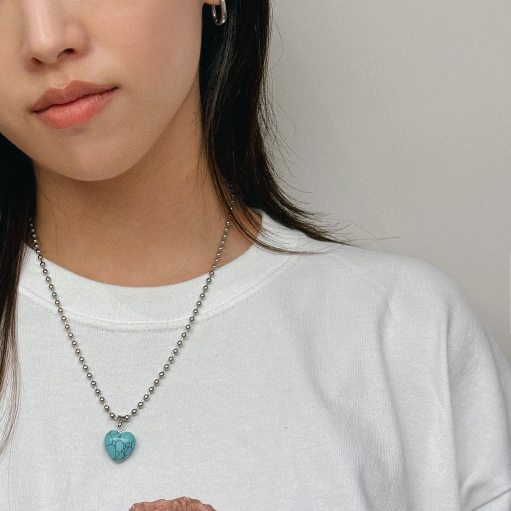 [Handmade] Turquoise Heart Necklace