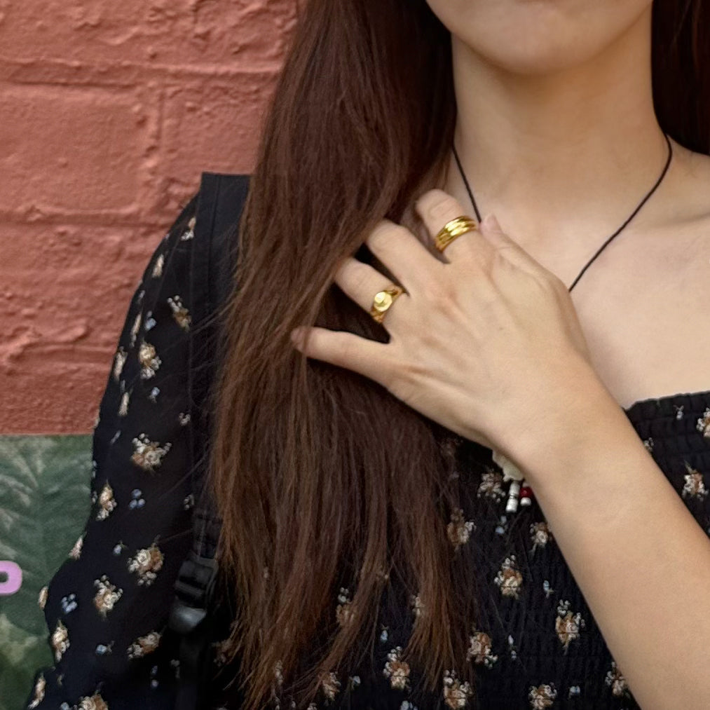 Sculpted Shell Ring (Gold)