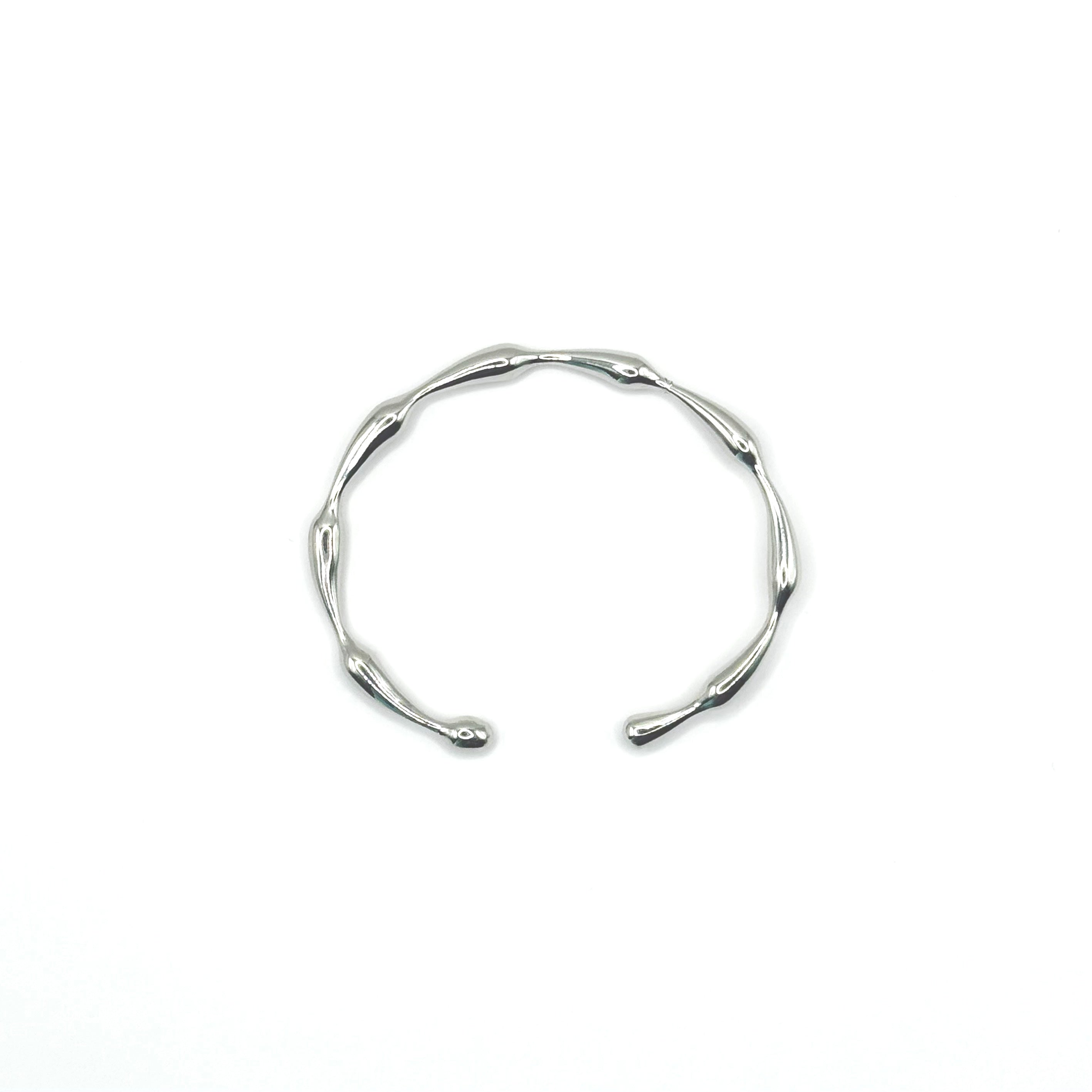 Wave cuff (Silver)