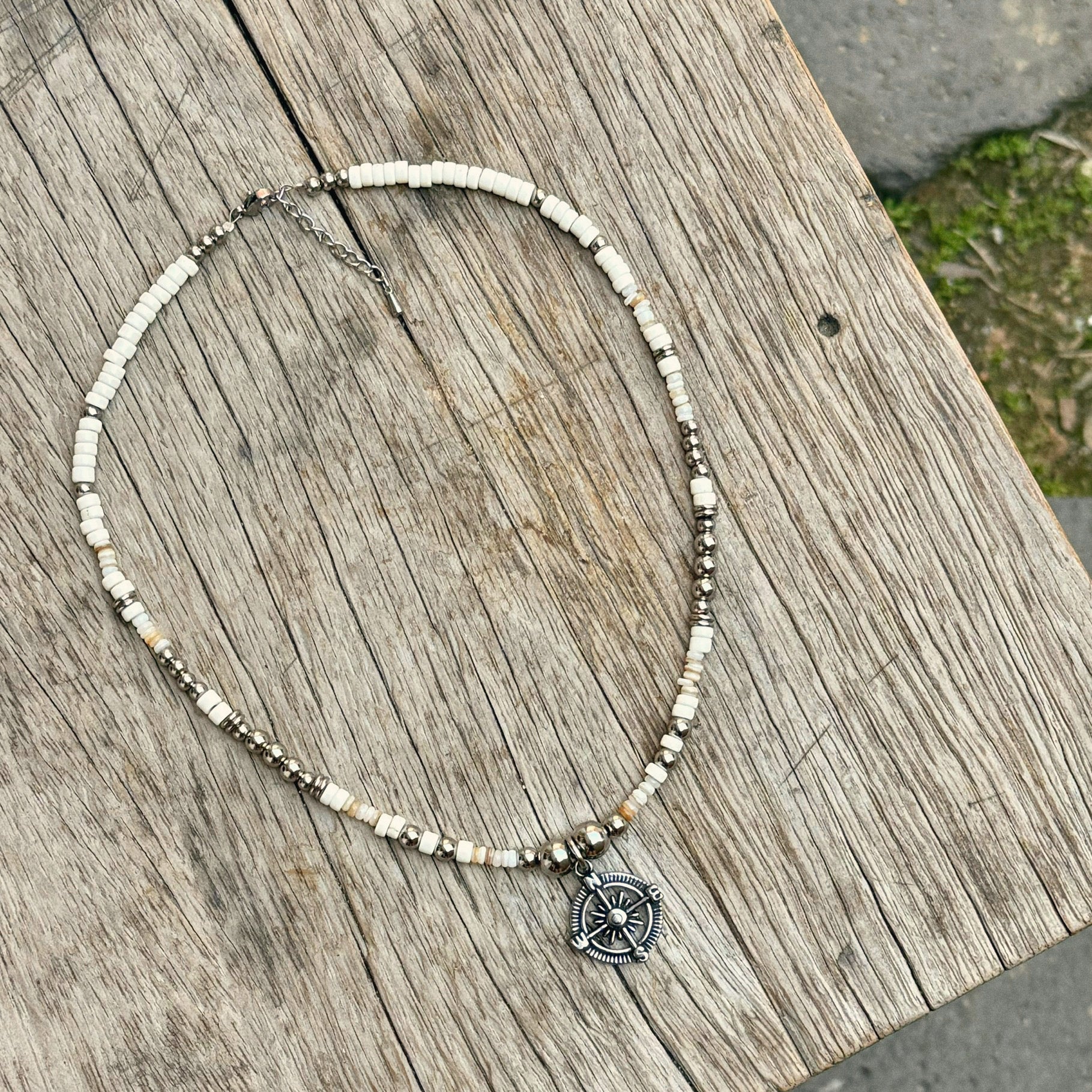 [Handmade] Compass Charm Necklace